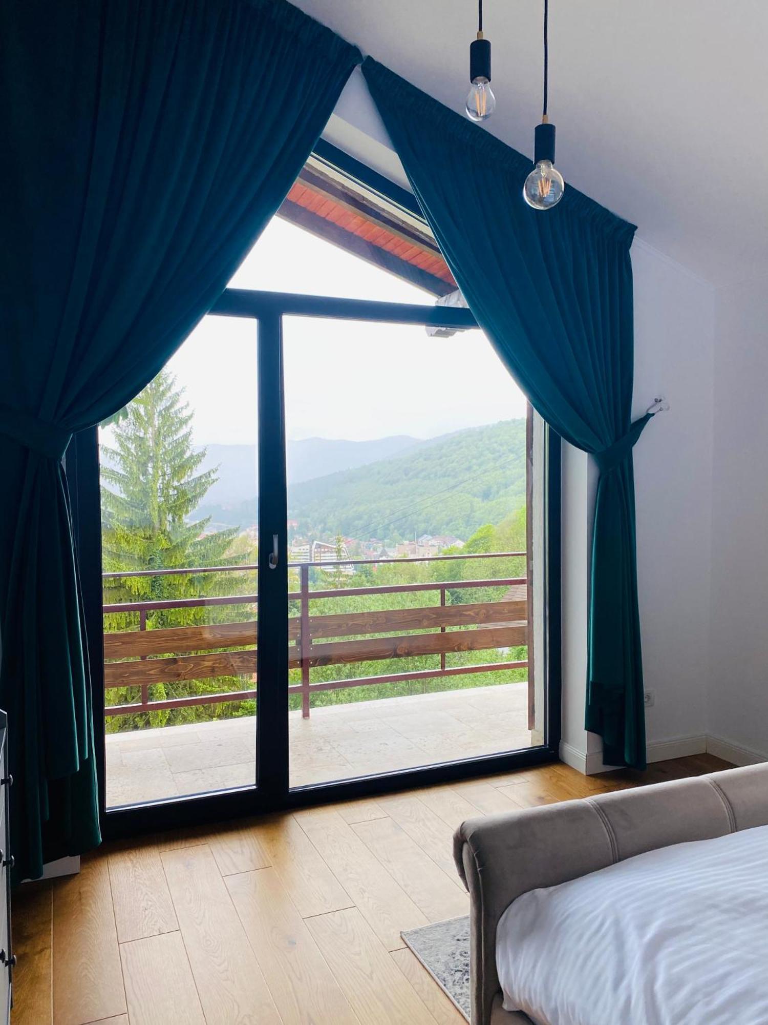 Stone House Sinaia 빌라 외부 사진