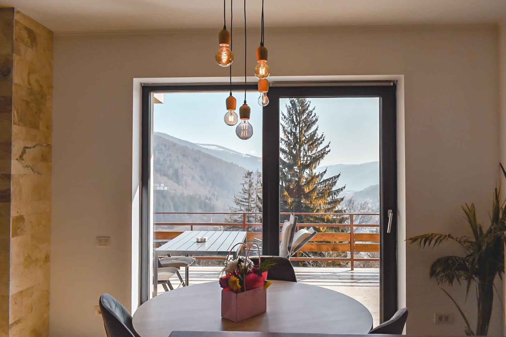 Stone House Sinaia 빌라 외부 사진